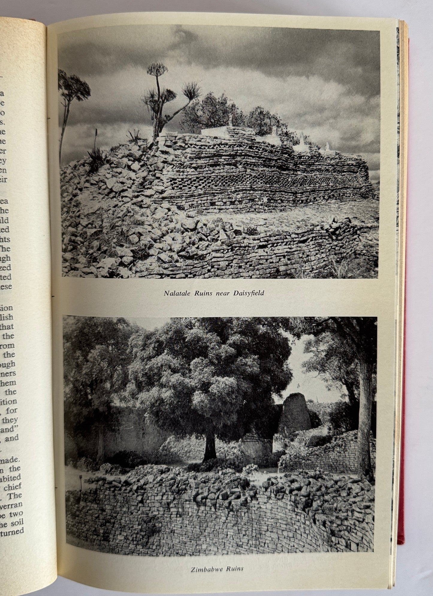 Rhodesia and Nyasaland: Handbook to the Federation of Rhodesia and Nyasaland